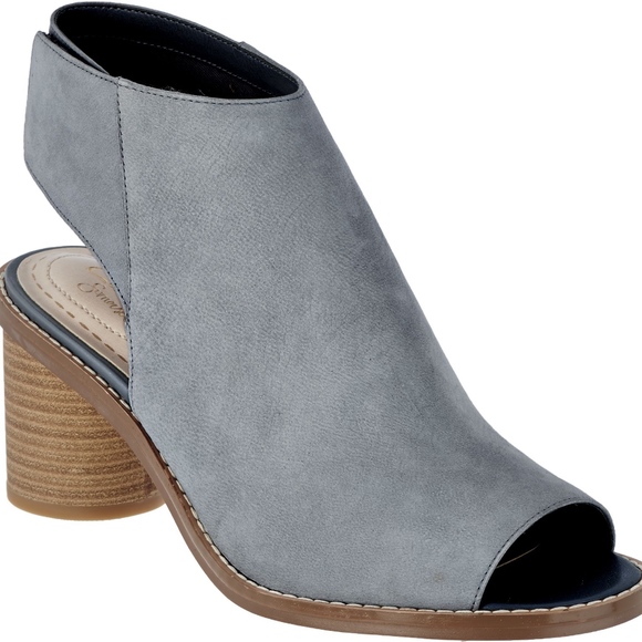 clarks open toe ankle boots